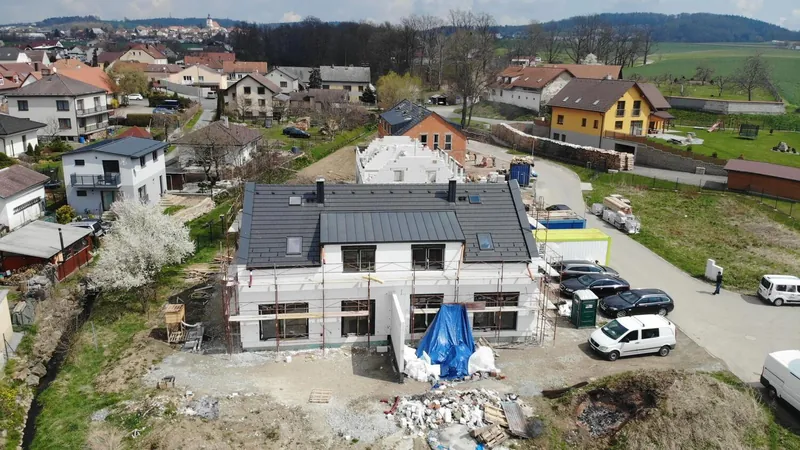 Neubau vom Rohbau bis zum Dach, Main-Tauber – Aufnahme 2