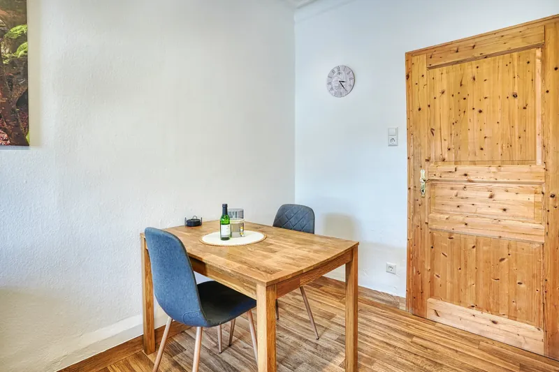 Möblierte WG-Zimmer, Main-Tauber – Aufnahme 7